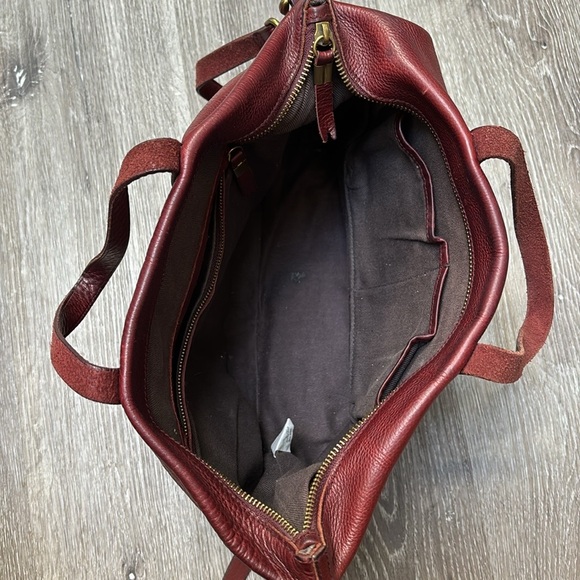 Madewell The Transport Satchel in Dark Cabernet - Picture 6 of 9